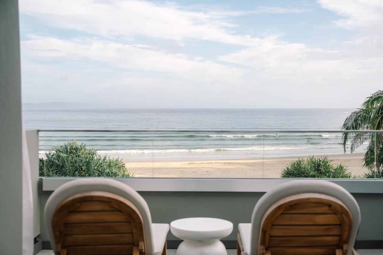 Netanya Noosa Beachfront Resort Exterior foto