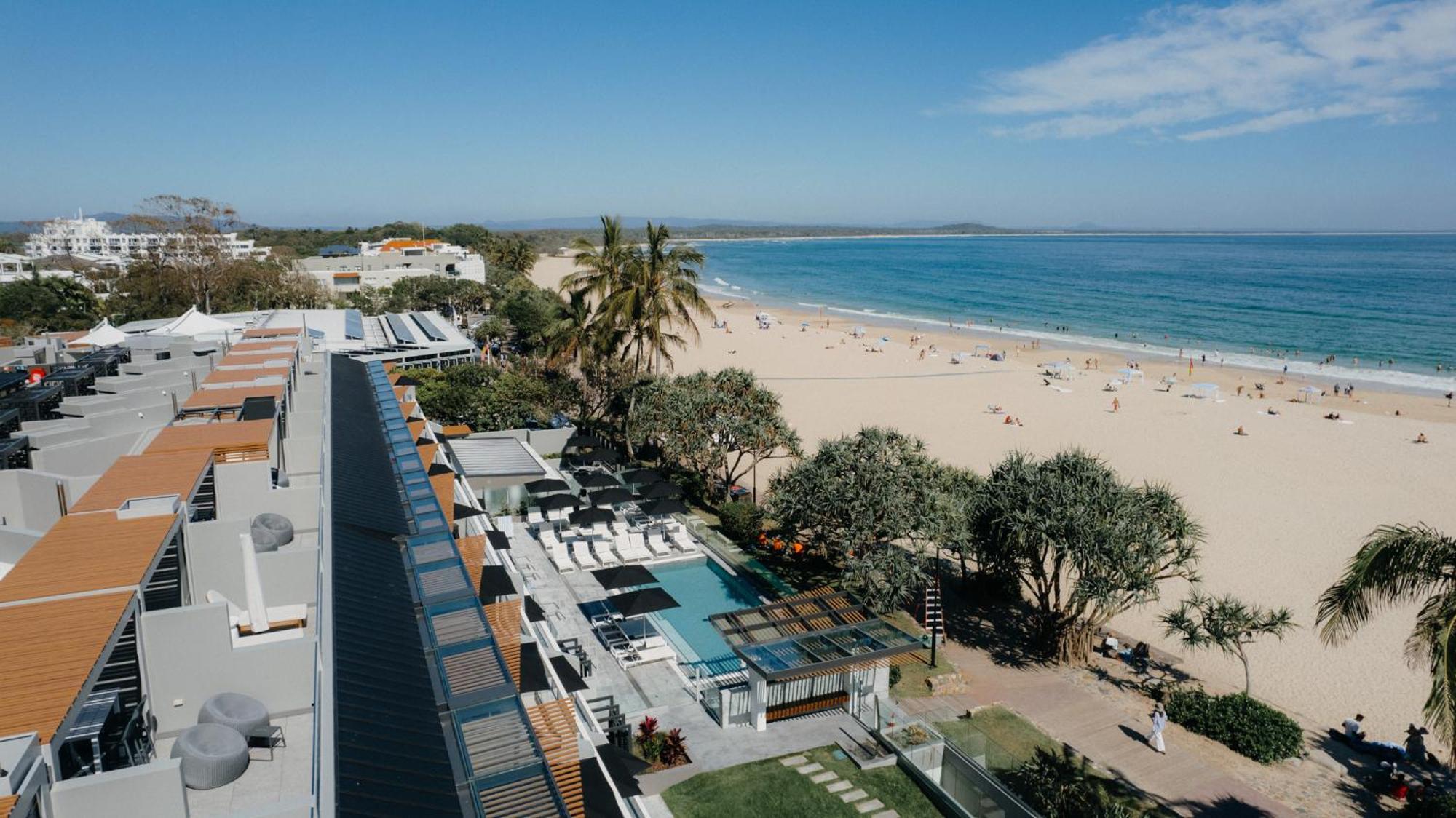 Netanya Noosa Beachfront Resort Exterior foto